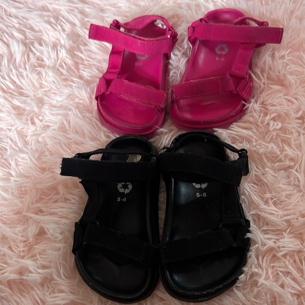 Baby gap toddler shoes